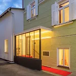 Rein Boutiquehotel 4*