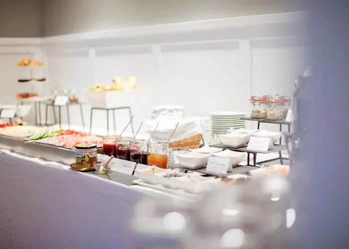 Rein Boutiquehotel فندق